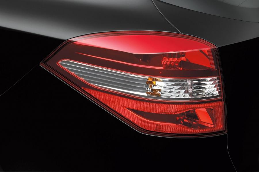  Renault Laguna III 2007 года  (фото 28 из 92)
